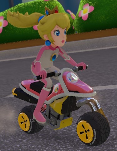 【綺麗】キッカーバランス バランスバイク マリオカート ピーチ姫 サビ無し 綺麗】キッカーバランス バランスバイク マリオカート ピーチ姫